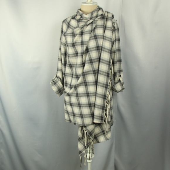 Billabong Sweaters - Billabong Live It Up Flannel Wrap Plaid Cardigan